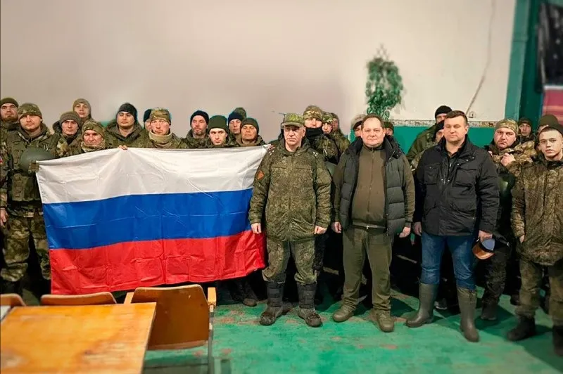 Встретился с бойцами в зоне СВО Ростислав Гольдштейн