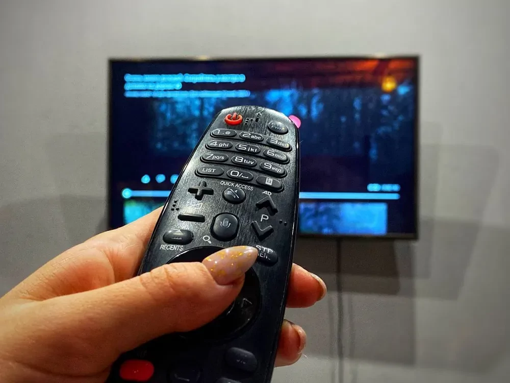 Помехи на телеэкранах может вызвать солнце над ЕАО