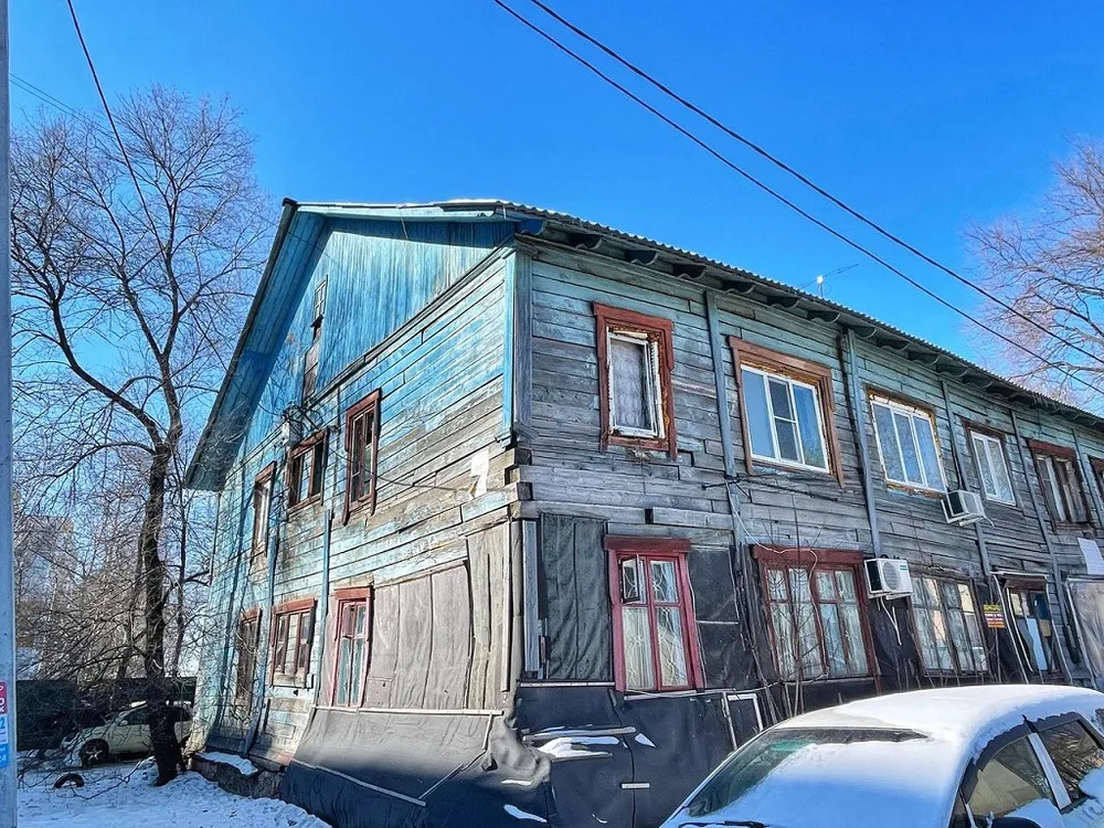 Снесут аварийные здания по понуждению суда в селе Ленинского района ЕАО