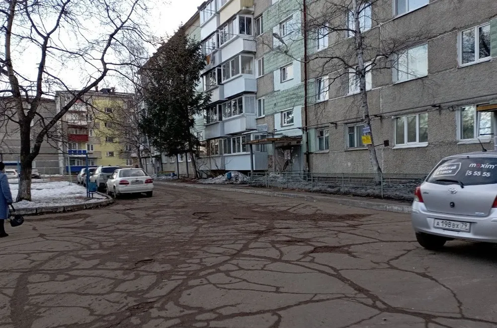 Без воды остались несколько домов в Биробиджане