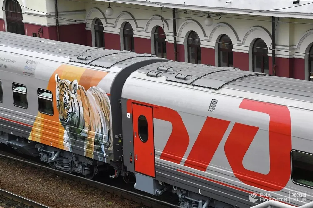 За сбитого поездом тигра дорого заплатили Российские железные дороги