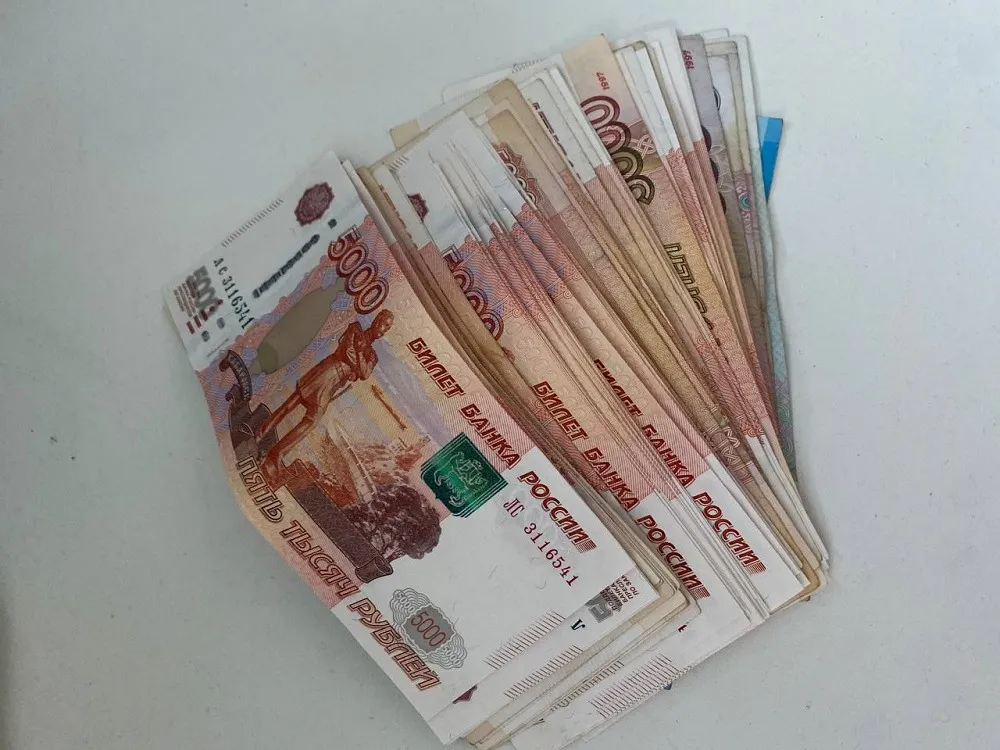 Лишил всех накоплений пенсионера из ЕАО неизвестный мужчина