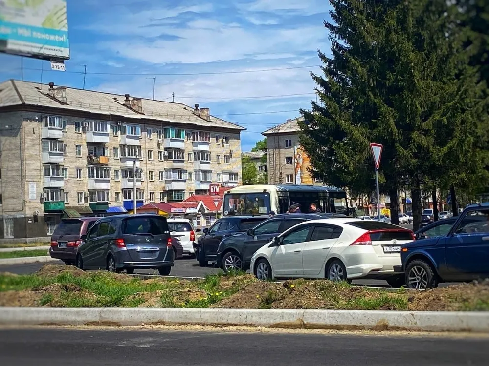 Конфискован дорогостоящий автомобиль в пользу государства у жителя ЕАО