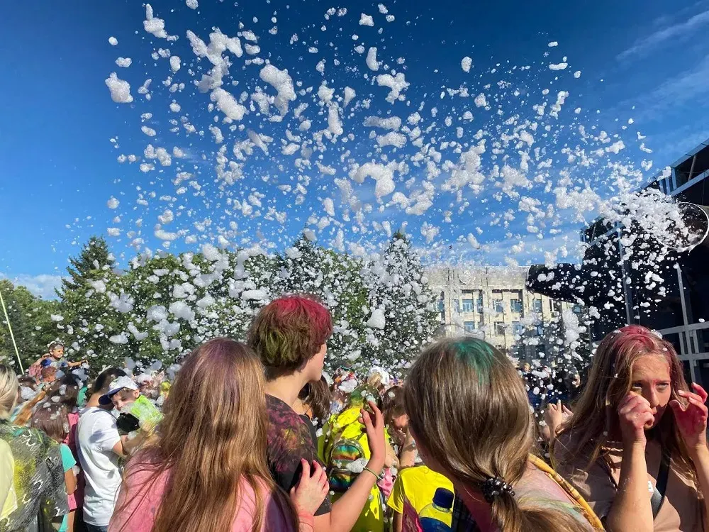 Уже на этой неделе стартует новый сезон арт-проекта «Вечерний Биробиджан» (0+)