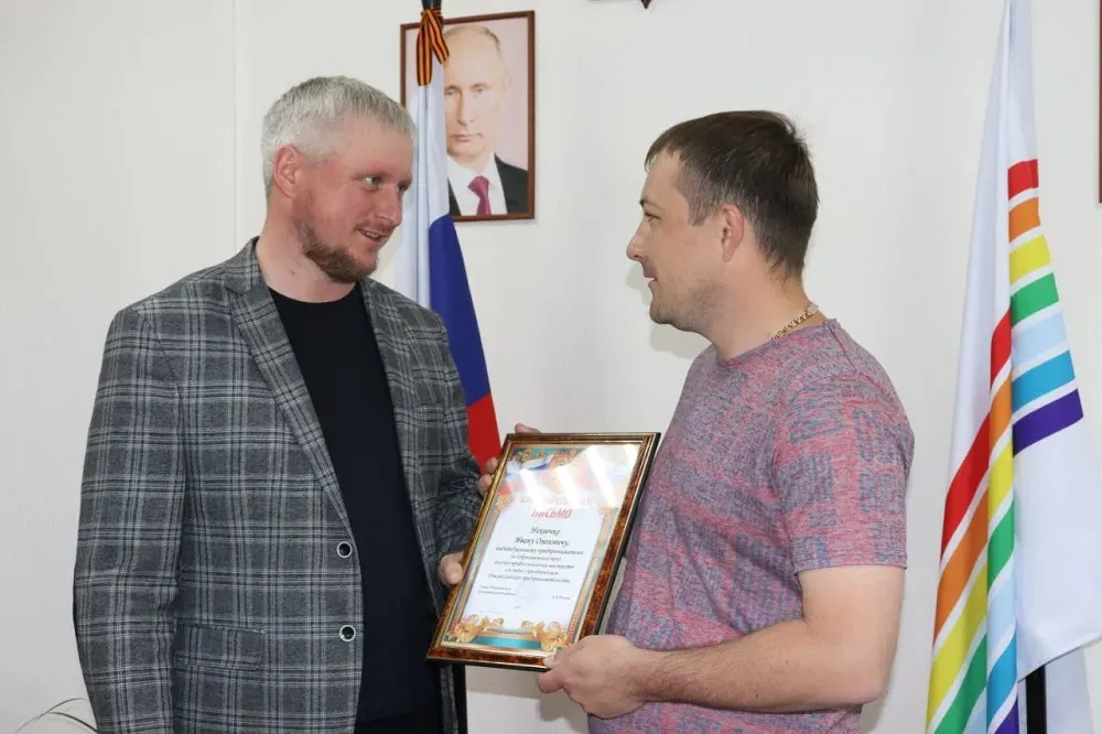 Евгений Рекеда поздравил предпринимателей Облученского района