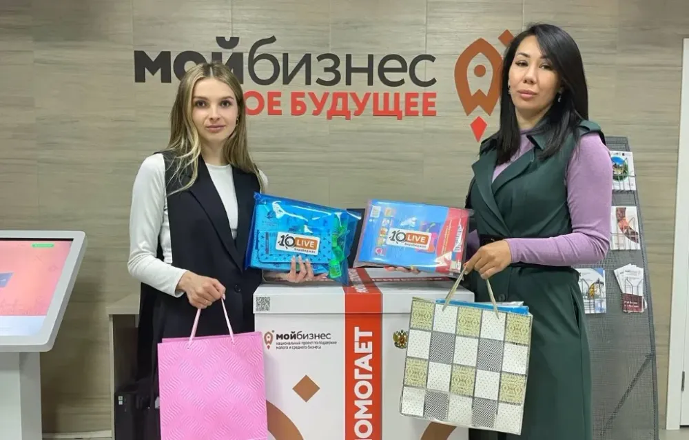 Передал подарки детям LIVE Биробиджан в рамках акции «Мой Бизнес помогает»