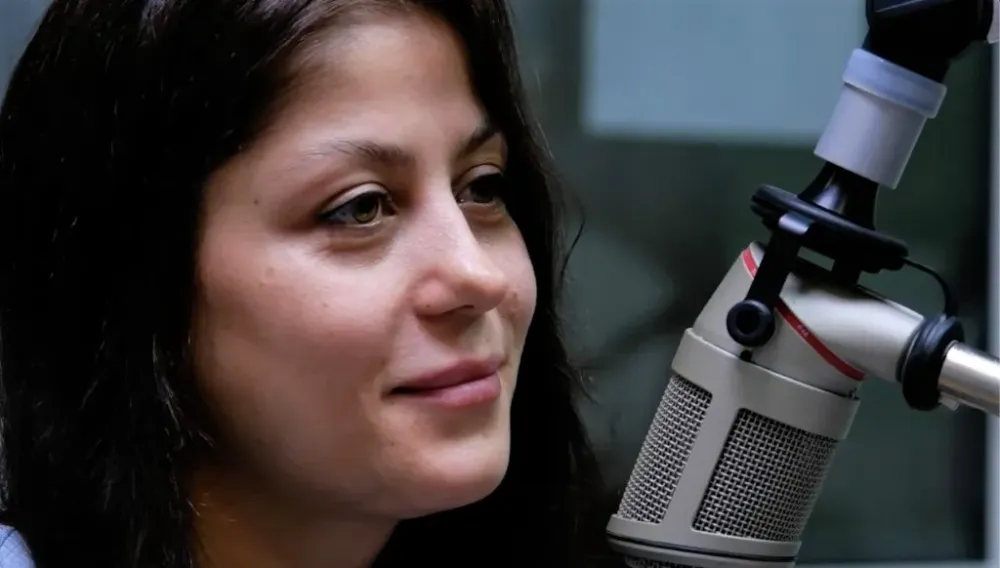 С удивлением приняла вторую победу в конкурсе «Мисс Биробиджана» Ирина Инденко