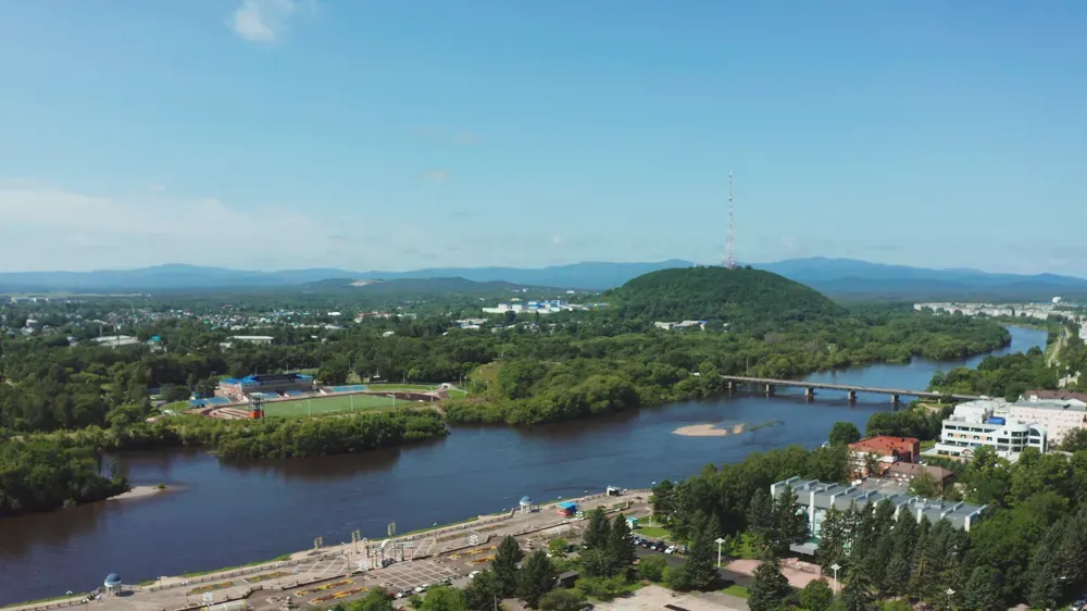 Новая работа и жильё появятся в ЕАО в ближайшие годы - депутат Госдумы А. Петров