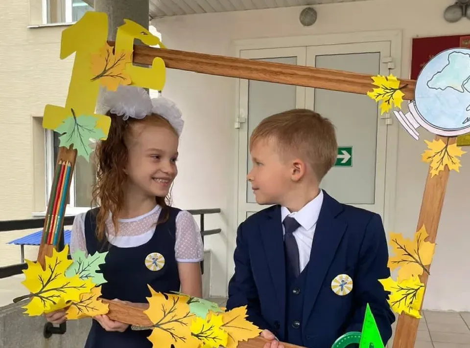 Впервые сядут за школьные парты более тысячи малышей в этом году в Биробиджане