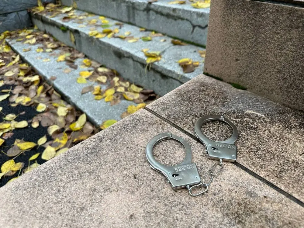 Зарезал своего знакомого и оказался за решёткой мужчина из ЕАО