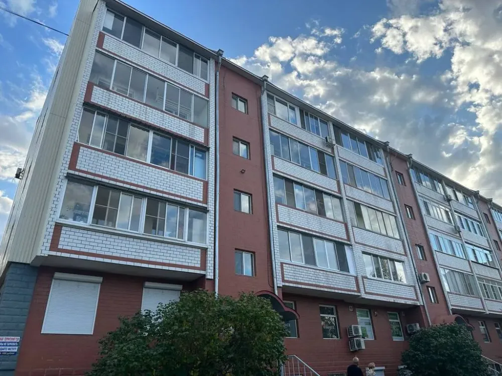 Пяти многодетным семьям из Амурской области выдали сертификаты на новое жилье