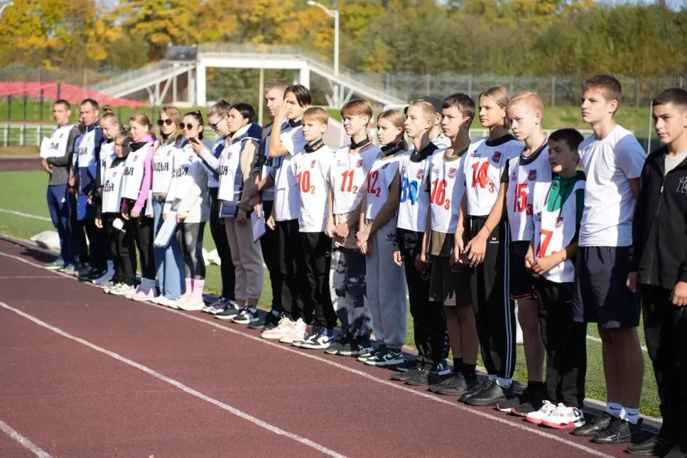 В гонке с препятствиями посоревновались школьники Биробиджана