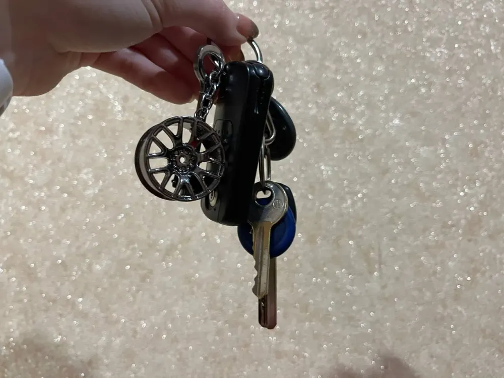 Избили таксиста, угнали и разобрали машину в Амурской области