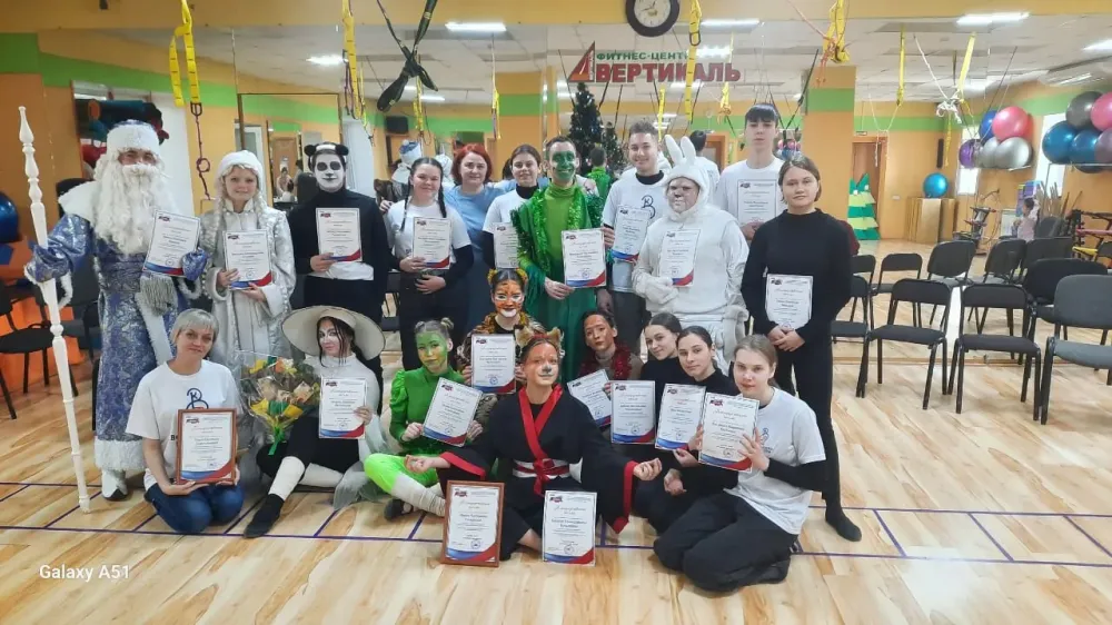 Новогодний праздник для детей-инвалидов организовали активисты Биробиджана