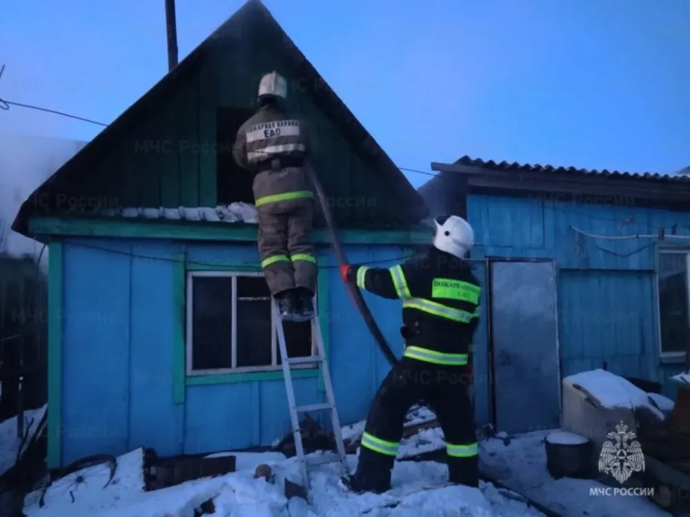 Загорелась баня из-за неисправной трубы у жителя ЕАО