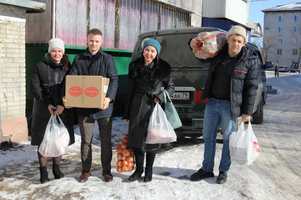Приготовить сухпайки помогли волонтерам депутаты Биробиджана