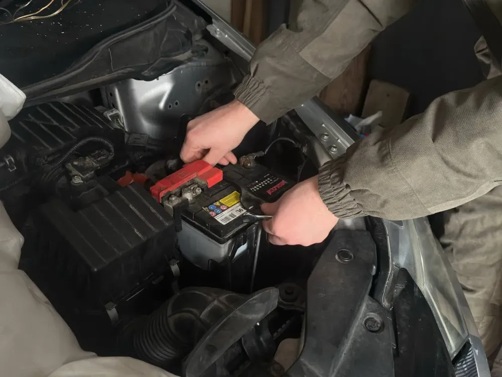 Из-за чего машины загораются зимой, рассказали в МЧС ЕАО