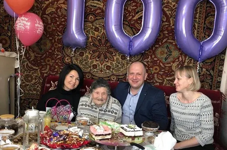 Вековой юбилей отметила Труженица тыла, выросшая в Биробиджане