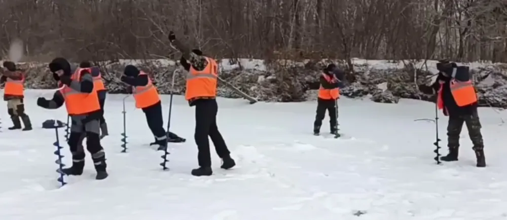 Соревнования по зимней ловле рыбы прошли в ЕАО
