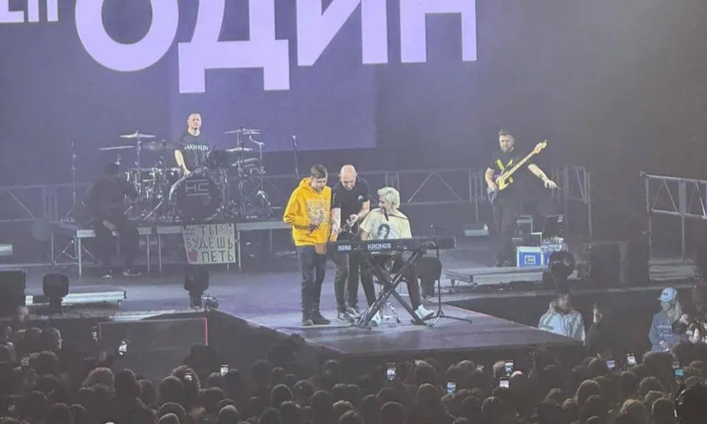 Биробиджанец спел вместе с Дианой Арбениной в Хабаровске