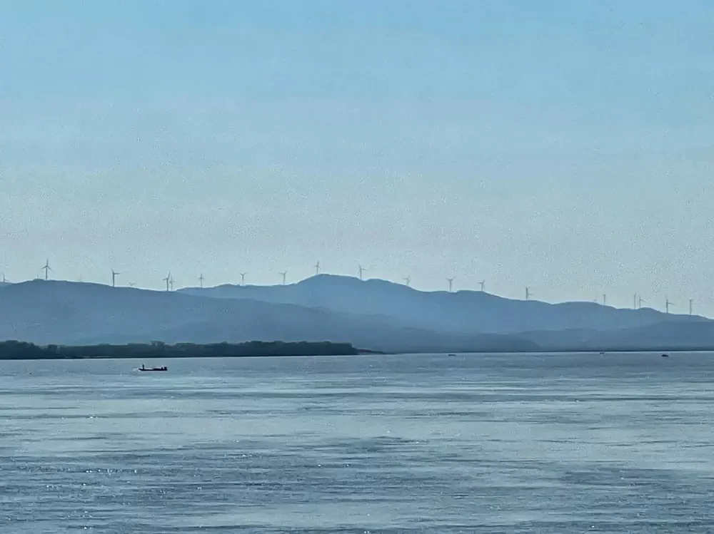 Переправа Амурзет (ЕАО) – Лобэй (КНР) приостанавливает работу