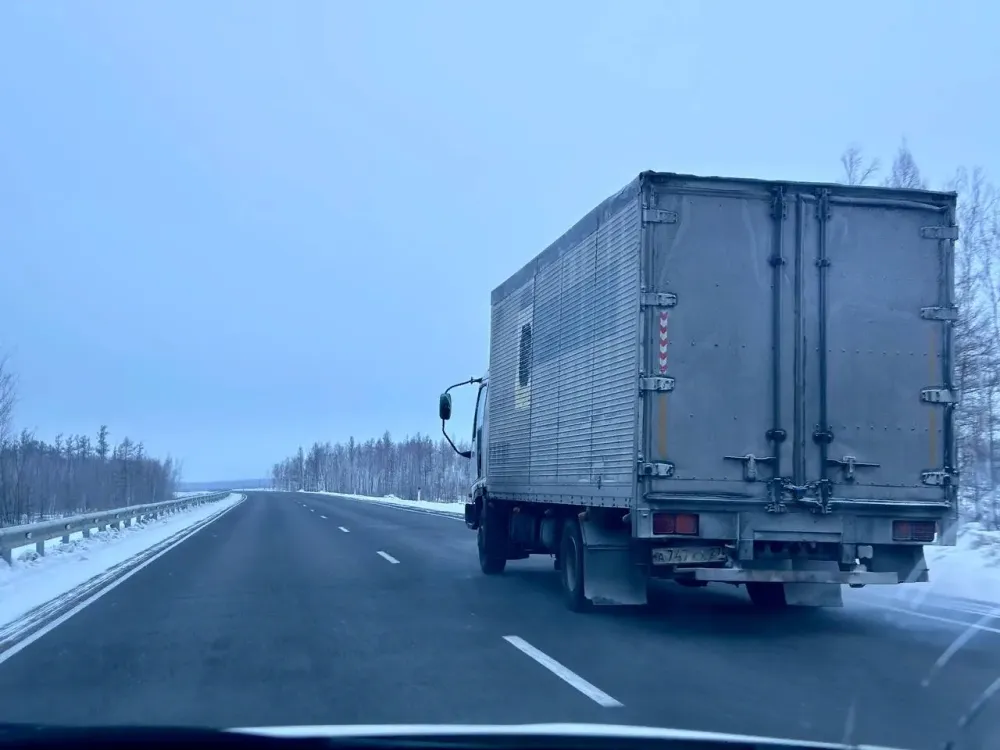 Ограничат движение большегрузов по дорогам ЕАО в весенний период