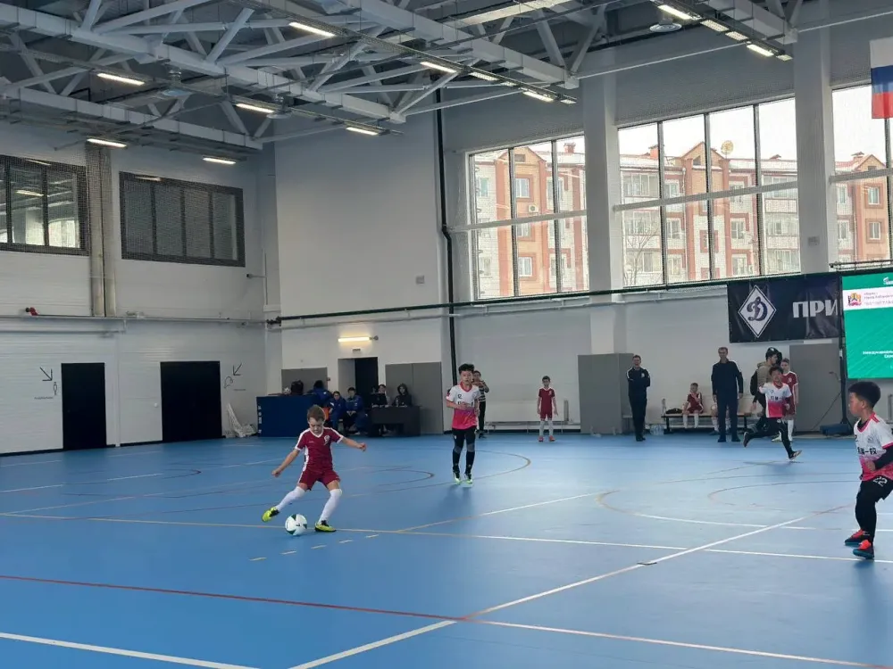 Международный турнир «Кубок Дружбы» проходит на ФОК «Воин» в Биробиджане