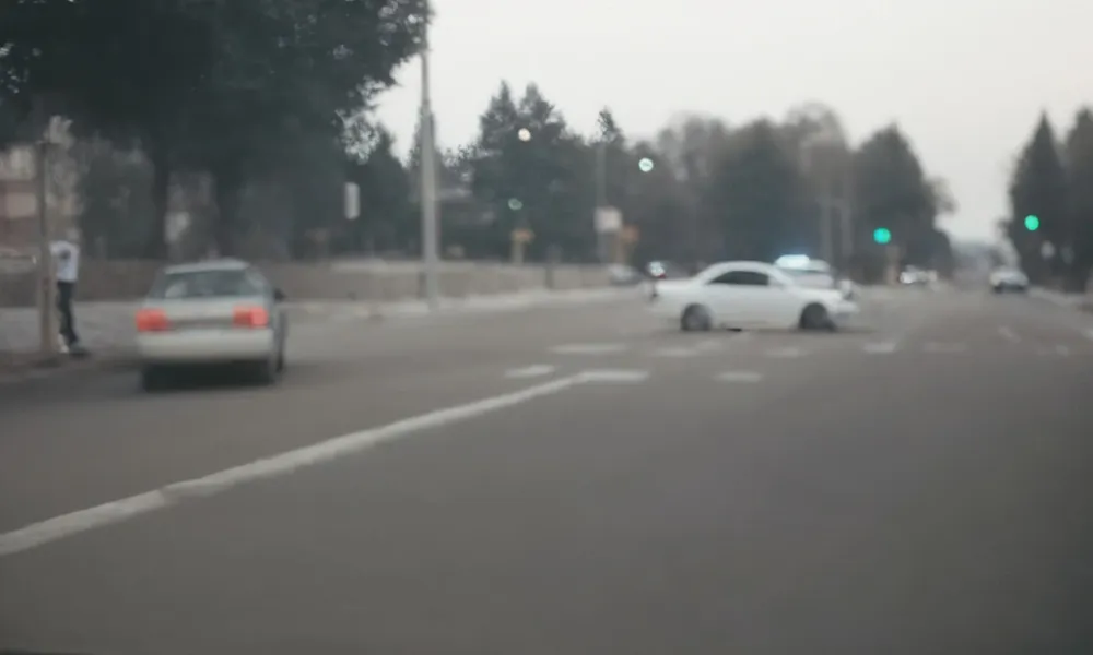 Автоледи спровоцировала ДТП в центре Биробиджана: пострадал человек