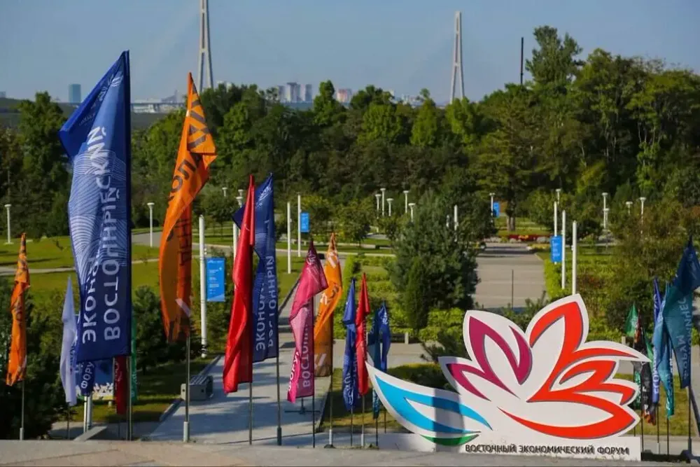 Технологии будущего, транспорт и энергетику планируют обсудить на ВЭФ-2024