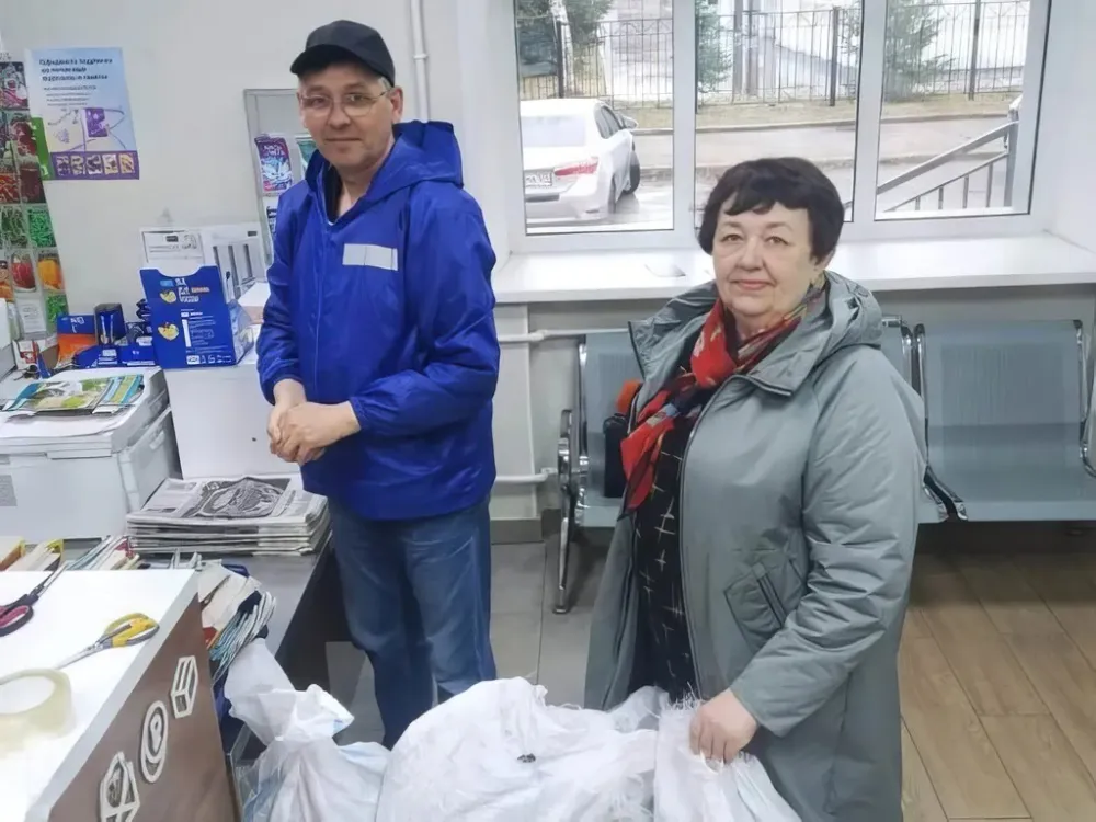 Партию маскировочных сетей передали ветераны полиции из ЕАО в зону спецоперации