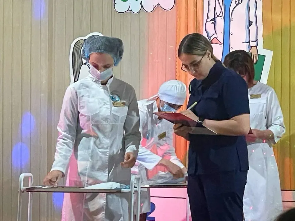 Лучшей медсестрой стала студентка биробиджанского медколледжа Ксения Максименко