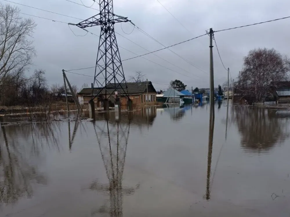 Всемирный подтоп: Орск, Оренбург, Тюмень, Курган, сейчас Томск