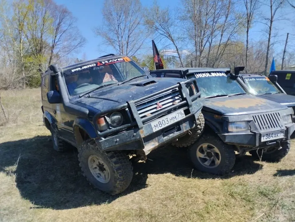 Гонки на внедорожниках прошли в Биробиджанском районе