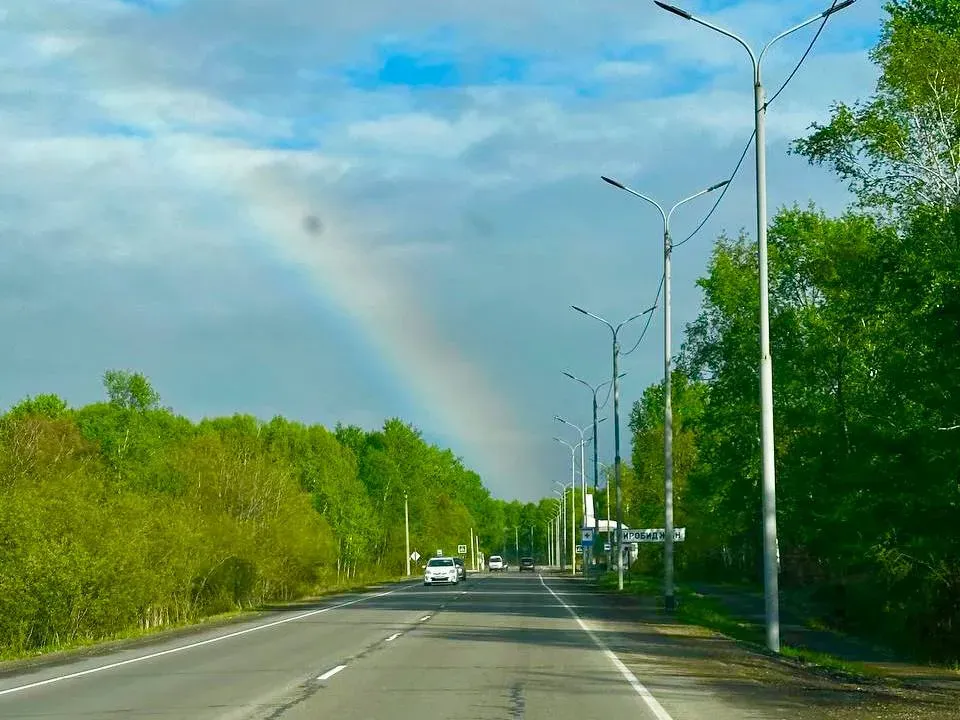 Небо — ясное, ветер — слабый, день — теплый: Погода на четверг в ЕАО