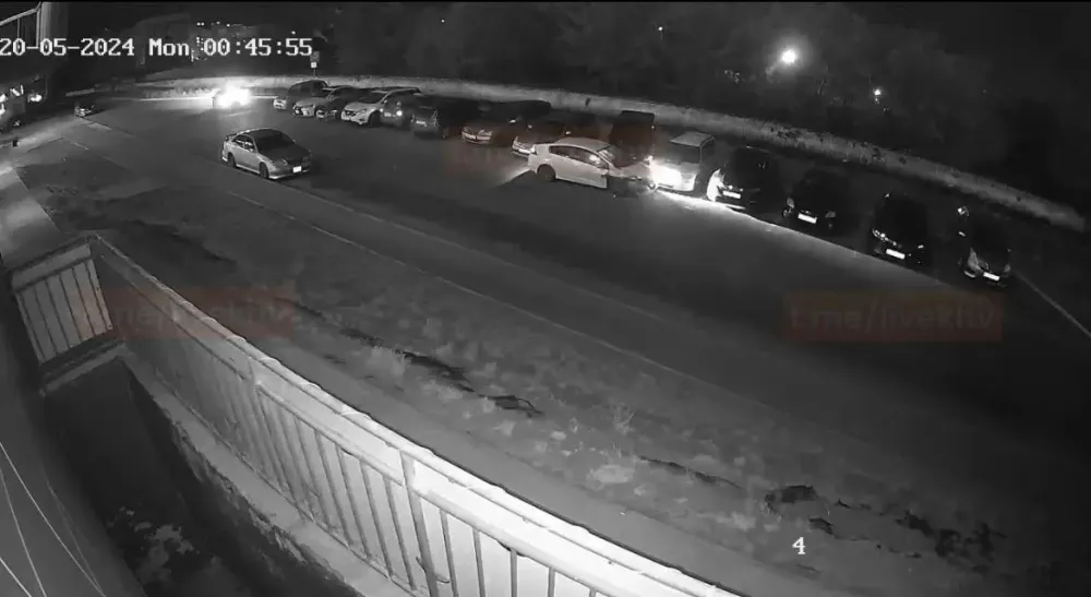 Снесла три машины автоледи «под градусом» в Хабаровске