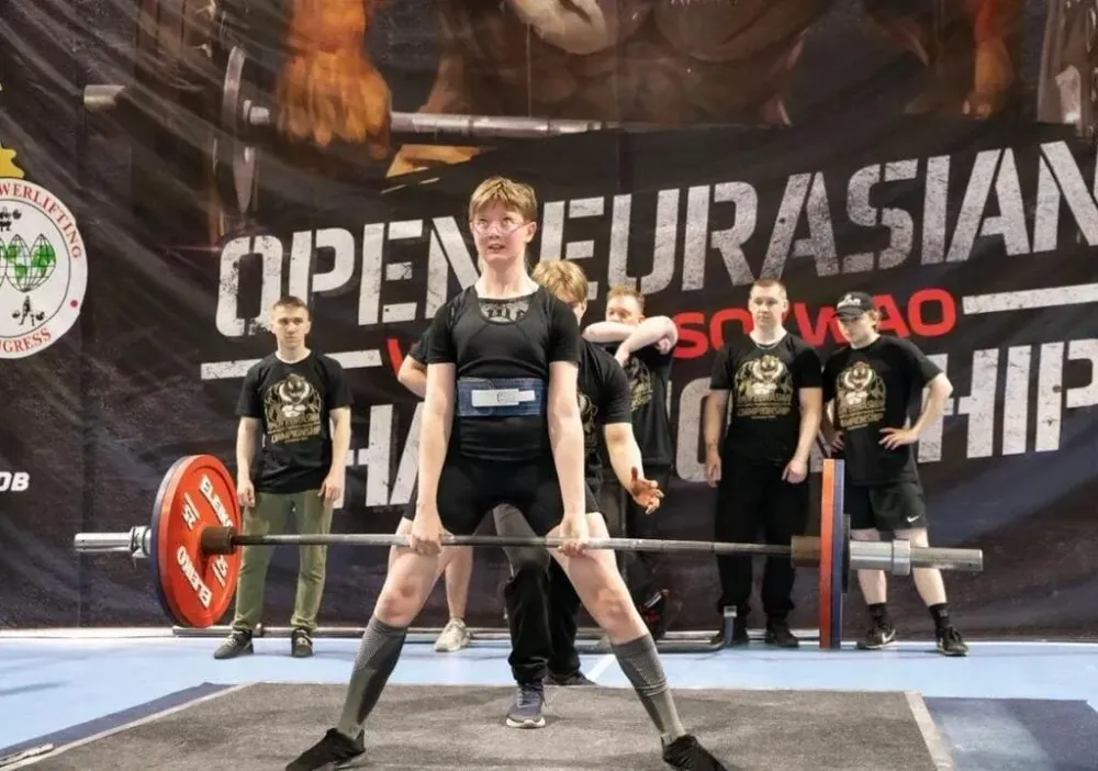 Установила рекорд Евразии по становой тяге спортсменка из ЕАО