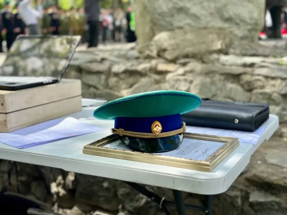 Штрафами за нарушение служебных обязанностей пугают военных мошенники в России