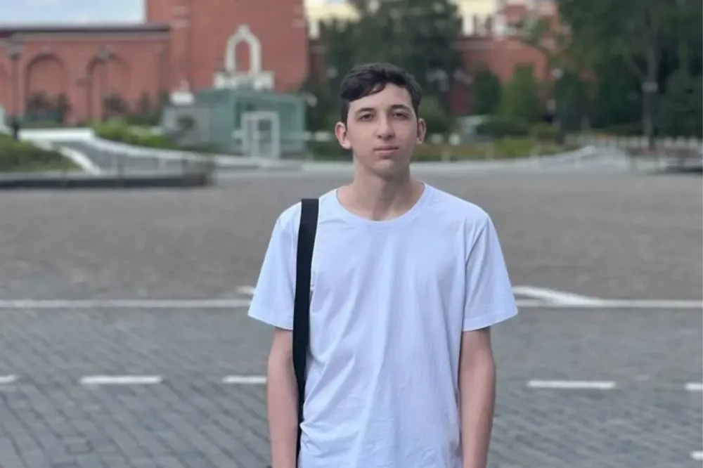 Написал ЕГЭ по химии на 100 баллов школьник из Биробиджана