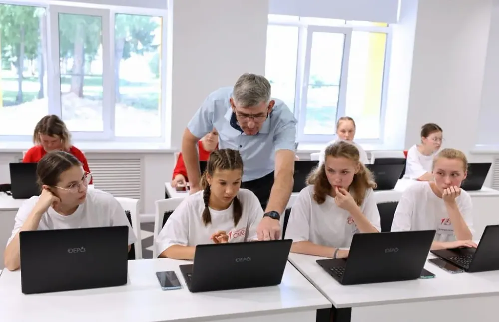 Куда пойти учиться расскажут на «Университетских сменах» Движения Первых