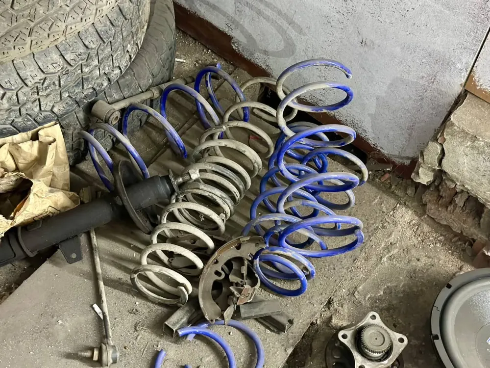 Ни запчастей, ни денег не осталось у биробиджанца после разговора с мошенниками