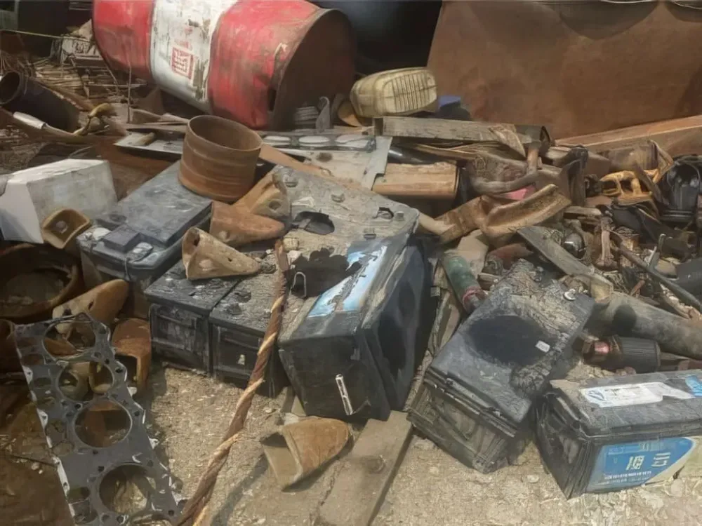 Огромные штрафы заплатят за свалки на берегу водоемов два предприятия в ЕАО