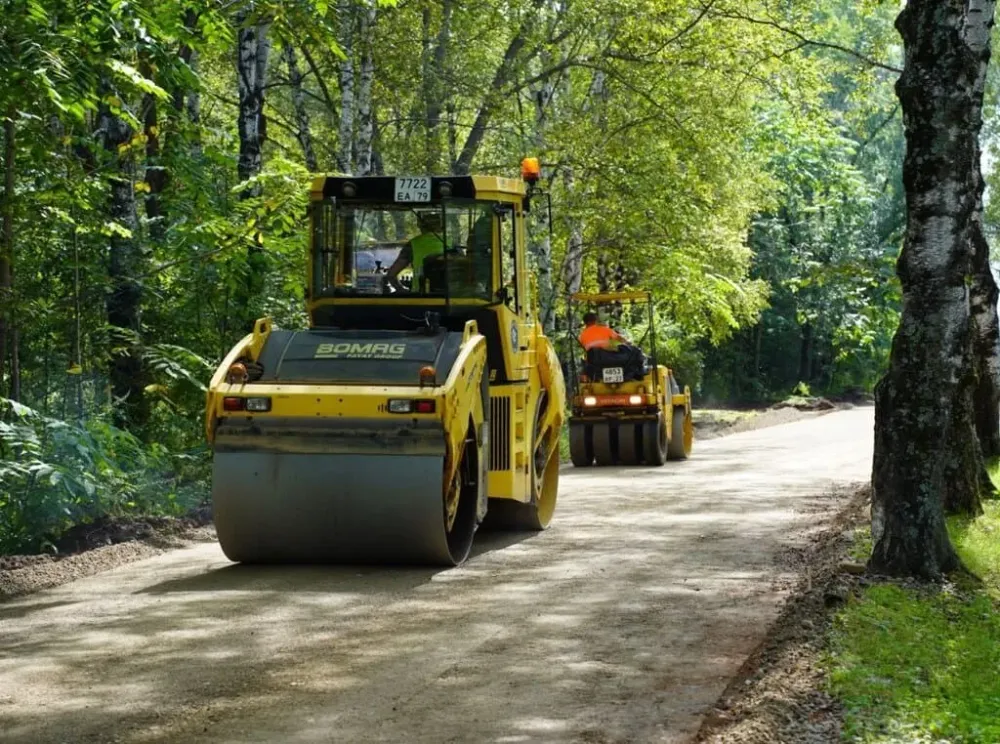 Важную транспортную артерию начали асфальтировать в м-не Биробиджан-2