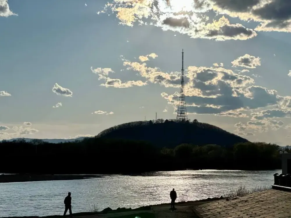 Дождь ночью и сильный ветер днём: прогноз погоды в ЕАО на вторник