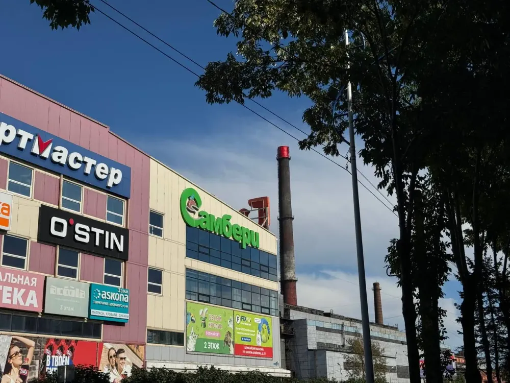 К покраске трубы приступили на Биробиджанской ТЭЦ