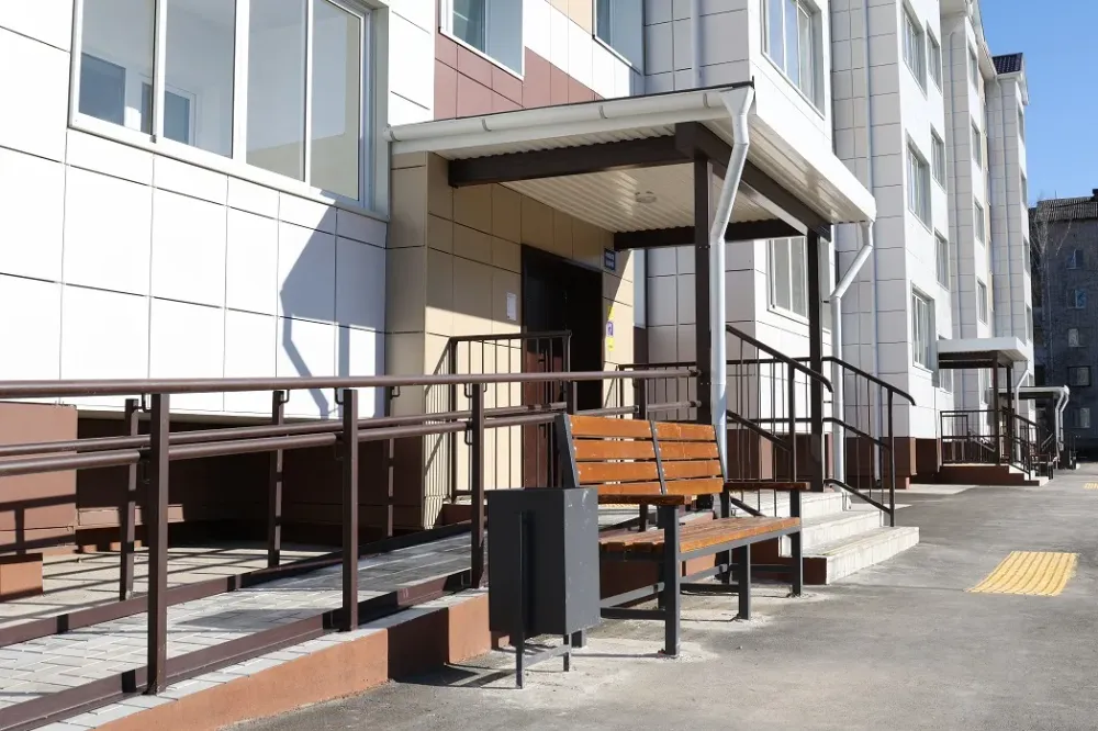 Оперативно заселить в новостройки переселенцев из ветхого жилья поручила глава ЕАО