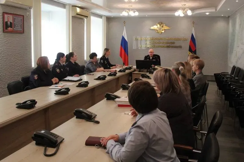 Более 4000 обращений граждан поступило в полицию ЕАО в 2024 году