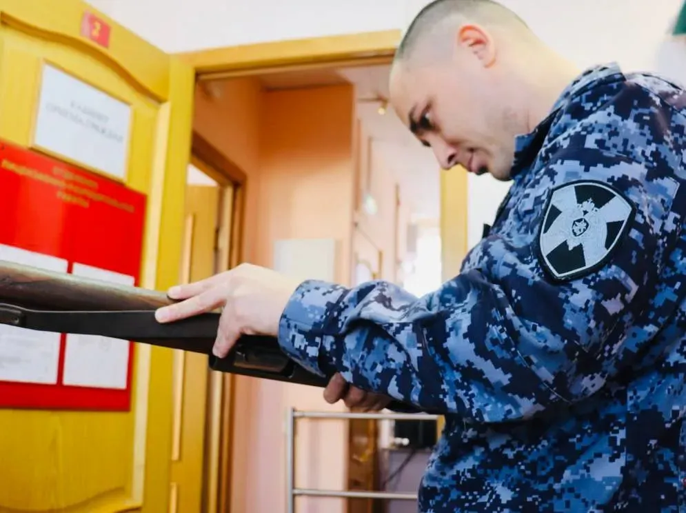 Передали на борьбу с беспилотниками более 60-ти ружей жители ЕАО