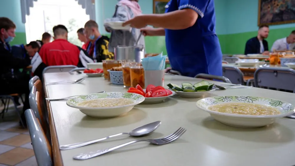 В два раза подняли сумму на питание детей из малоимущих семей в школах Биробиджана