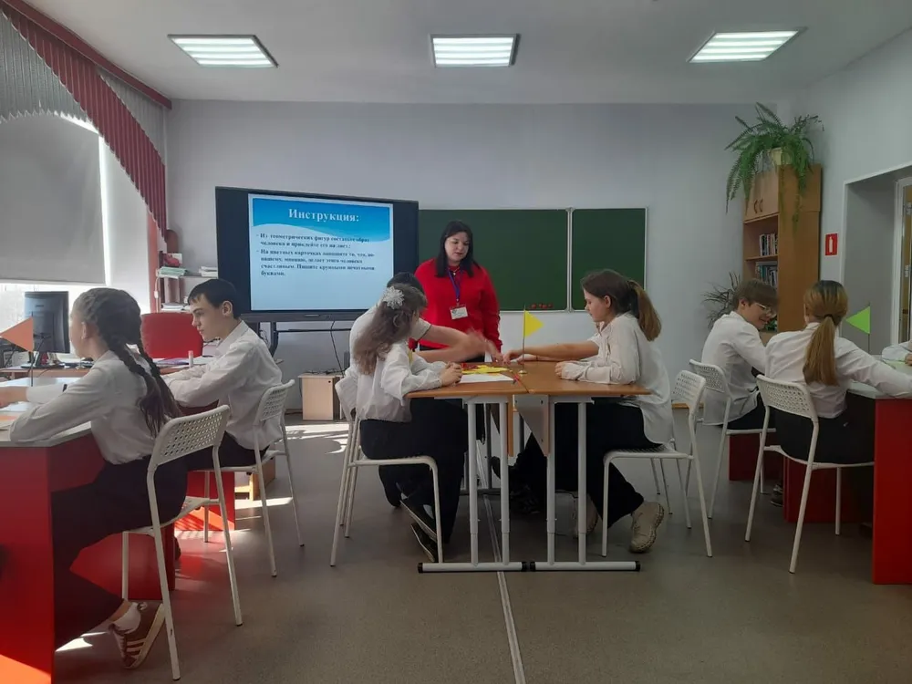 Муниципальный этап конкурса «Учитель года – 2025» проходит в ЕАО