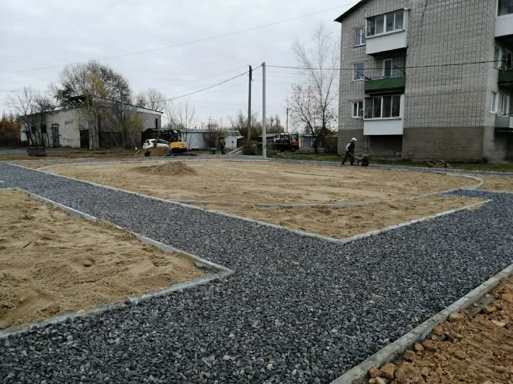 Еще один двор благоустроят в п. Смидович ЕАО в этом году